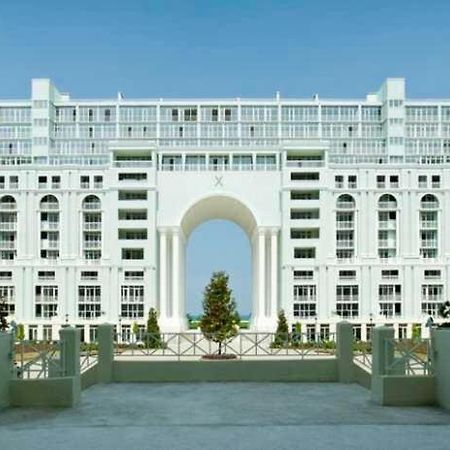 Apartments By The Sea 바투미 외부 사진