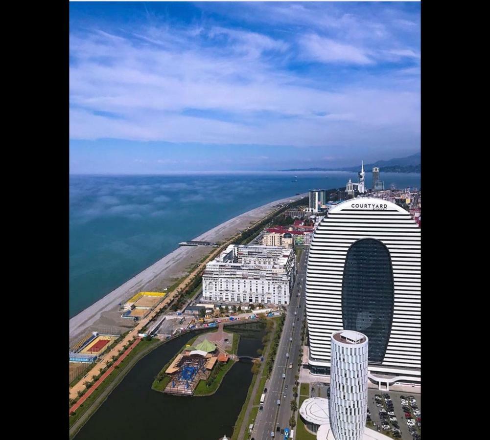 Apartments By The Sea 바투미 외부 사진